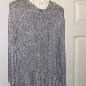 Super cute light sweatshirt